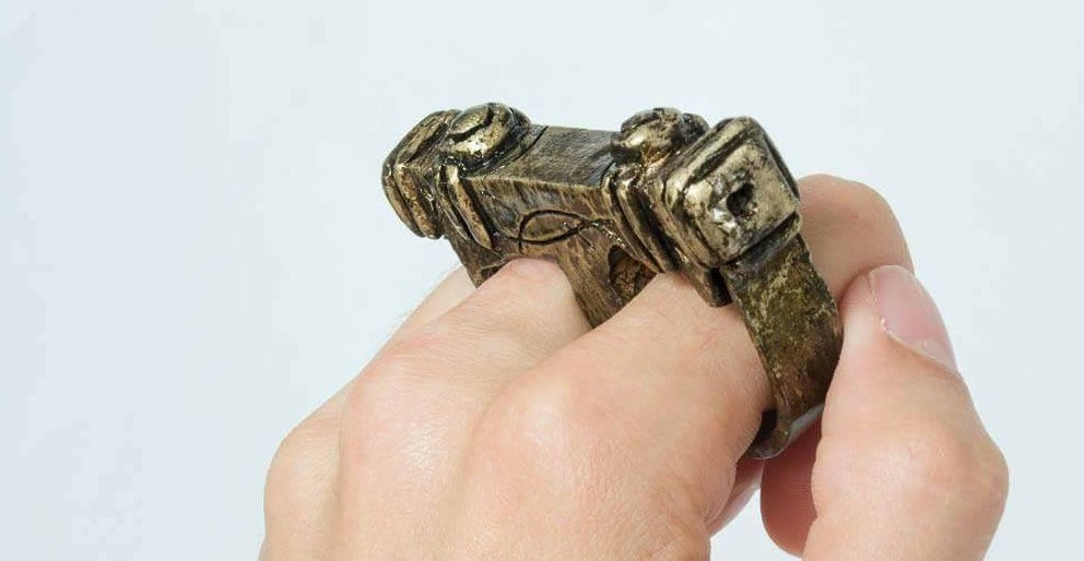 Sling Ring Cosplay Accessory
