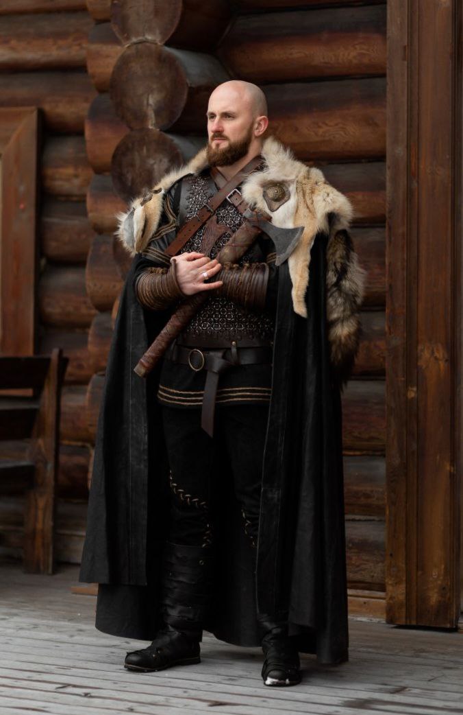 Viking Ragnar costume