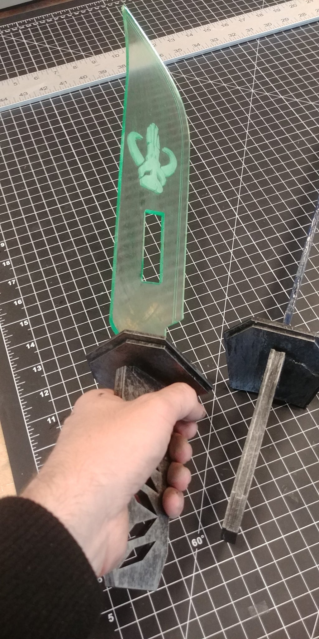 Mandalorian Vibro Blade (Custom WP Design)