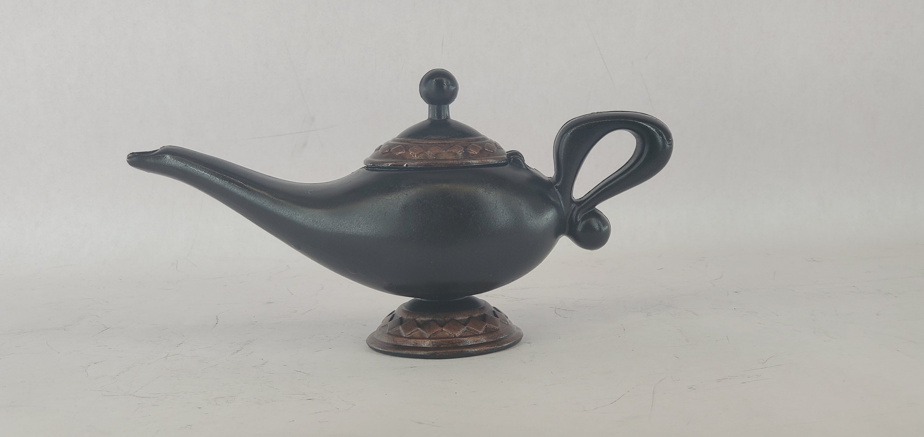 Aladdin Jafar Genie Lamp Costume Display Prop