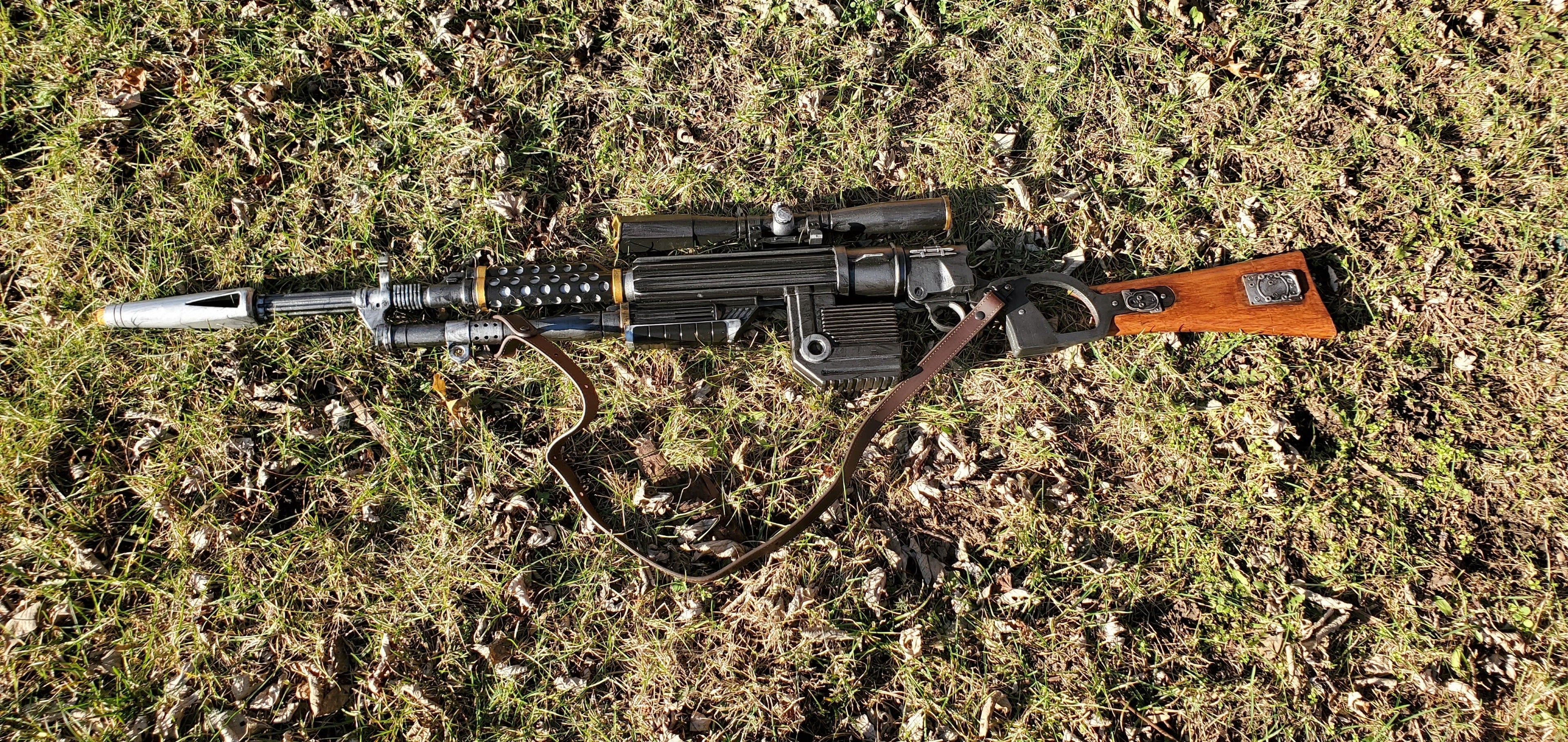 Boba Fett 1313 inspired EE-TR3 Concept Rifle Blaster Prop