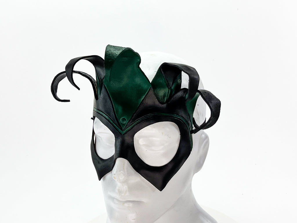 Handmade Genuine Leather Five Point Jester Mask in Green and Black No Bells