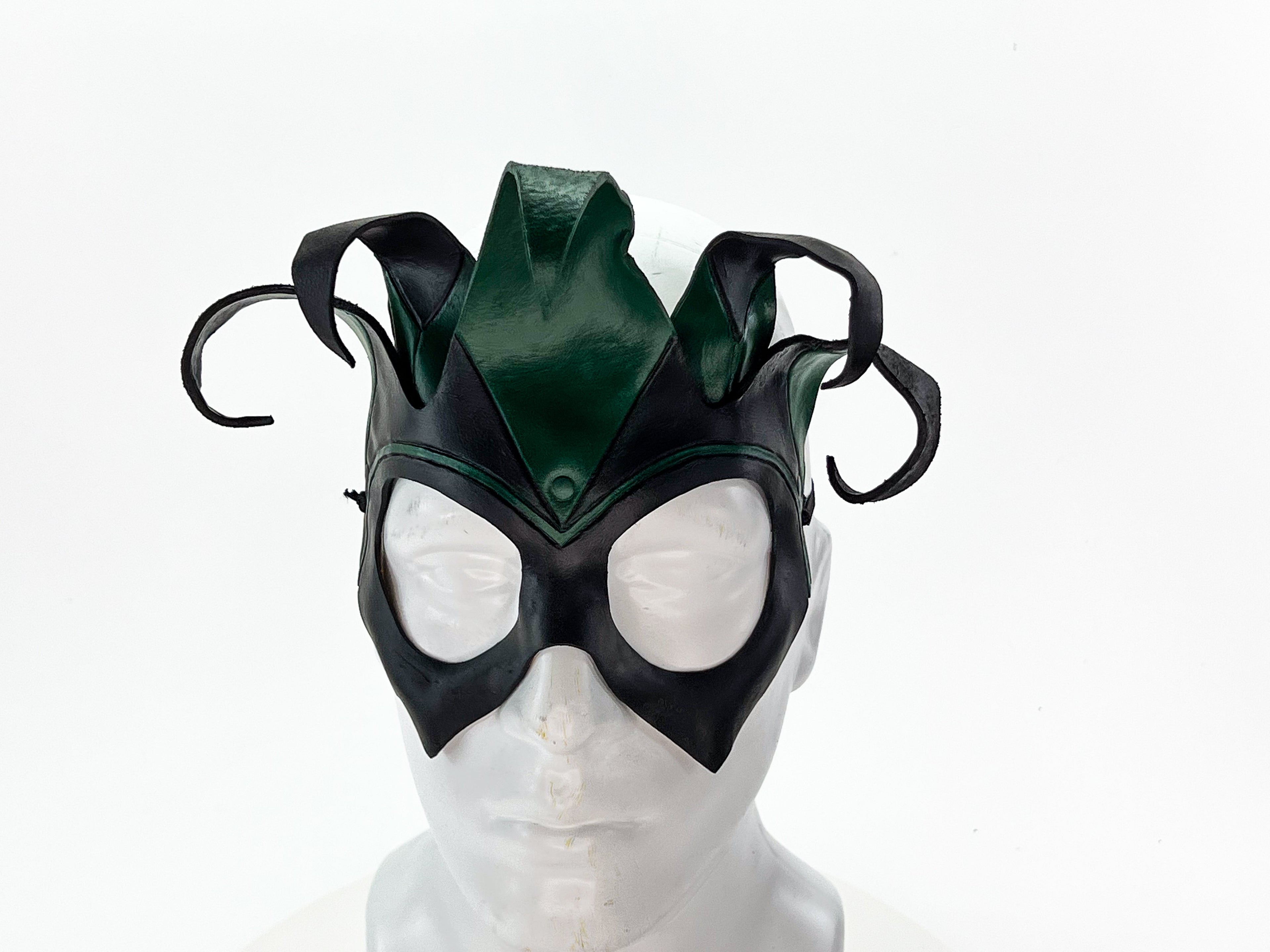 Handmade Genuine Leather Five Point Jester Mask in Green and Black No Bells