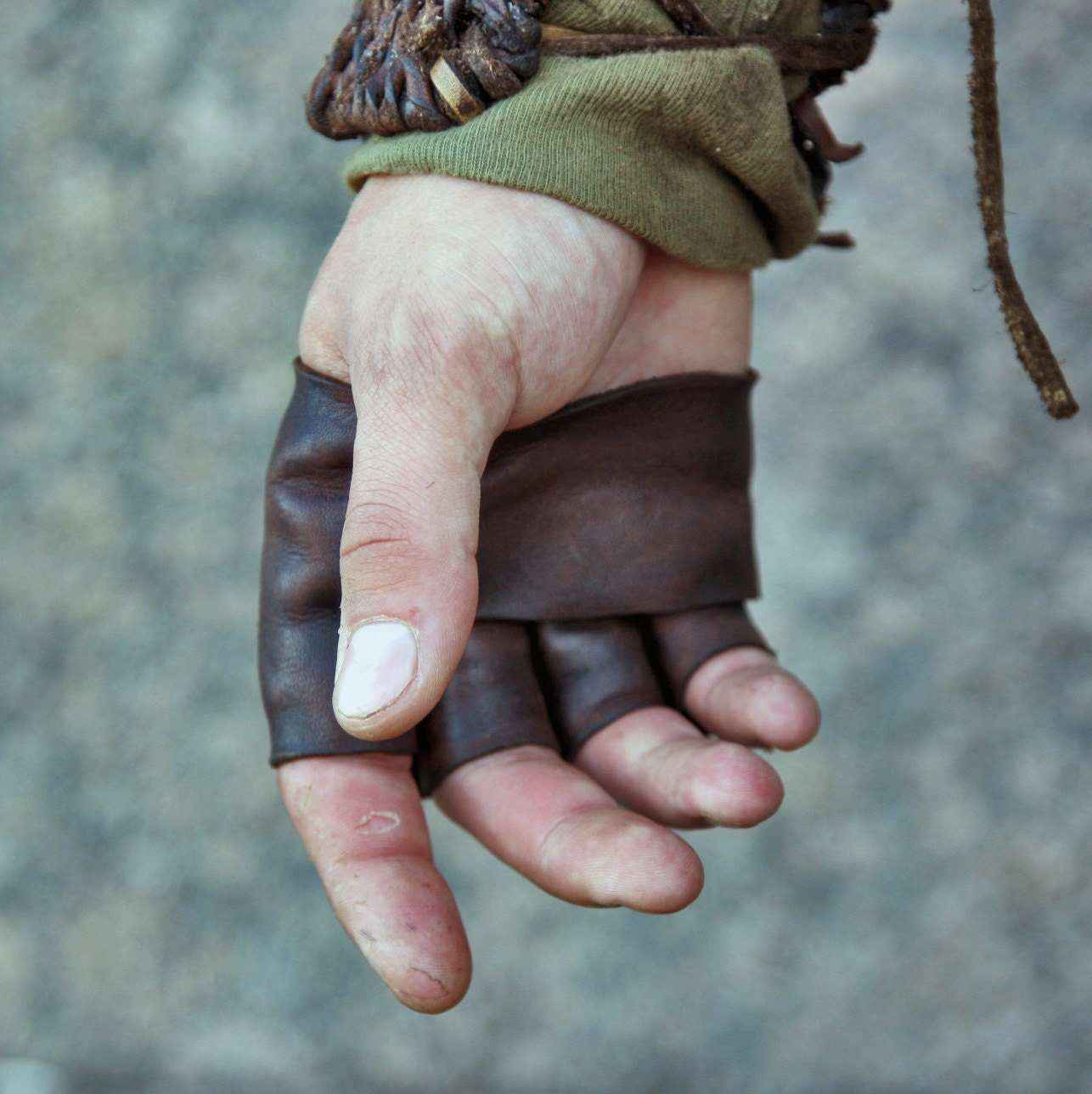 Floki battle leather glove
