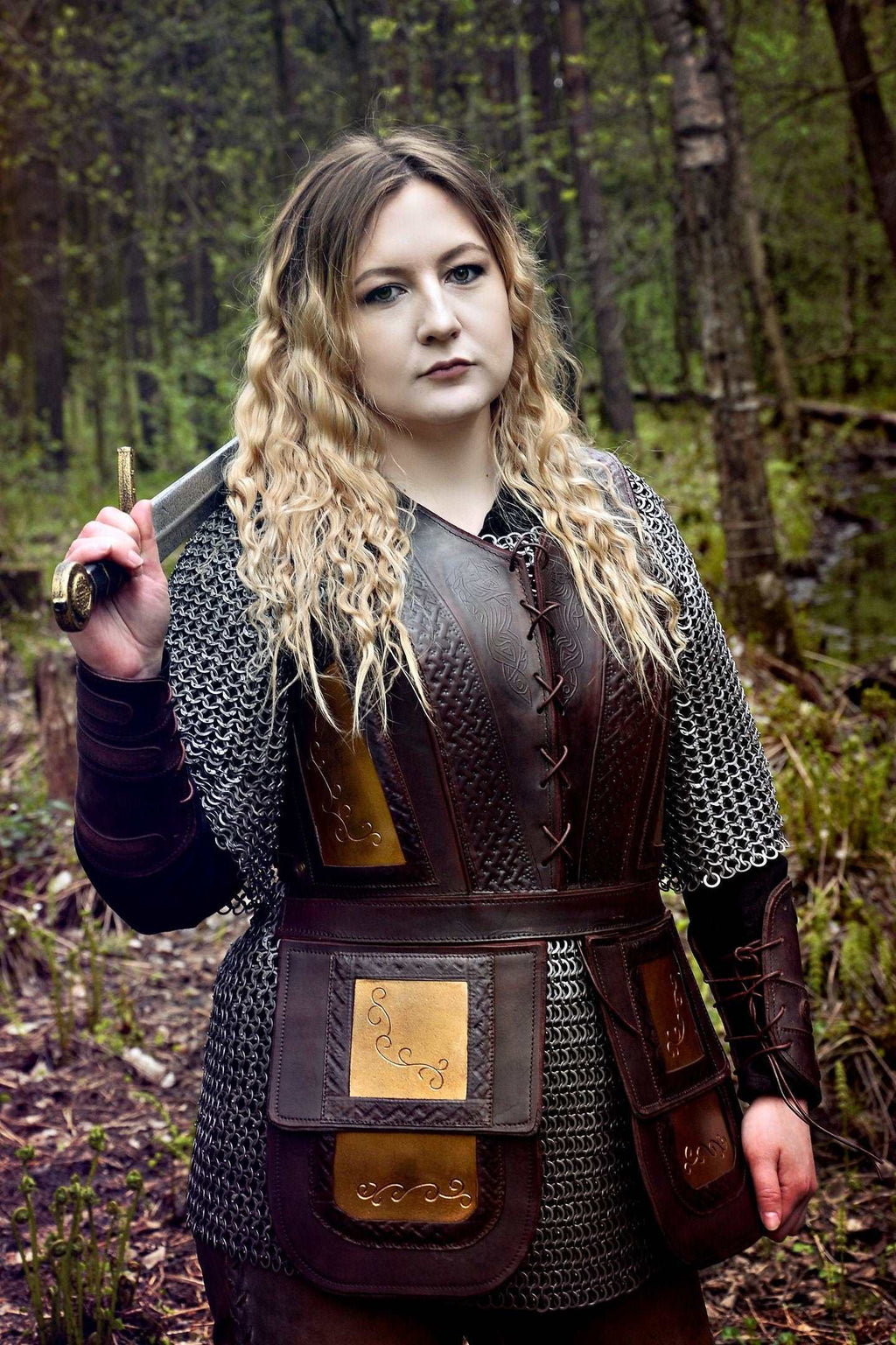 Eowyn armor set: cuirass+bracers (Lord of the Ring)