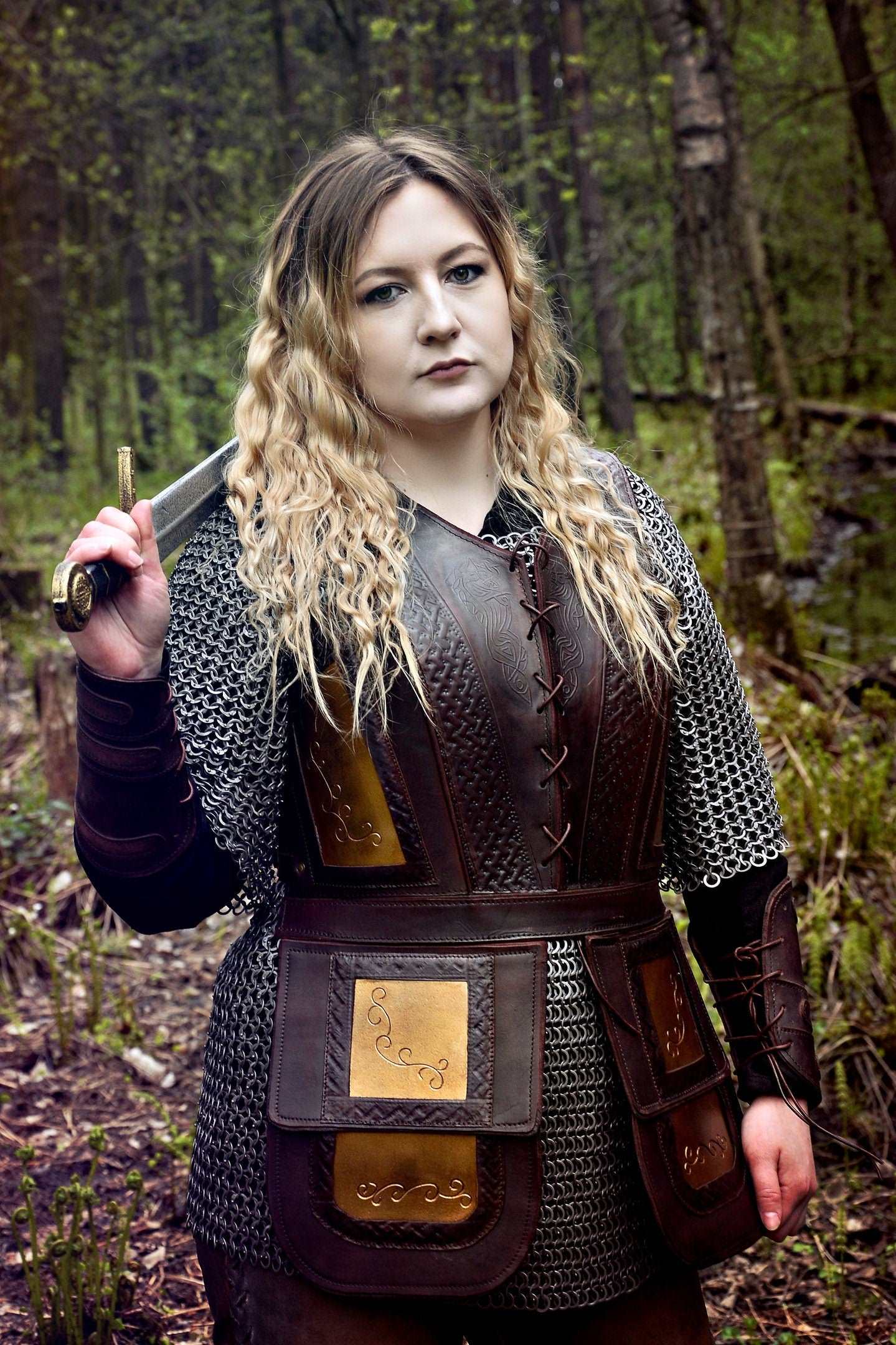 Eowyn armor set: cuirass+bracers (Lord of the Ring)