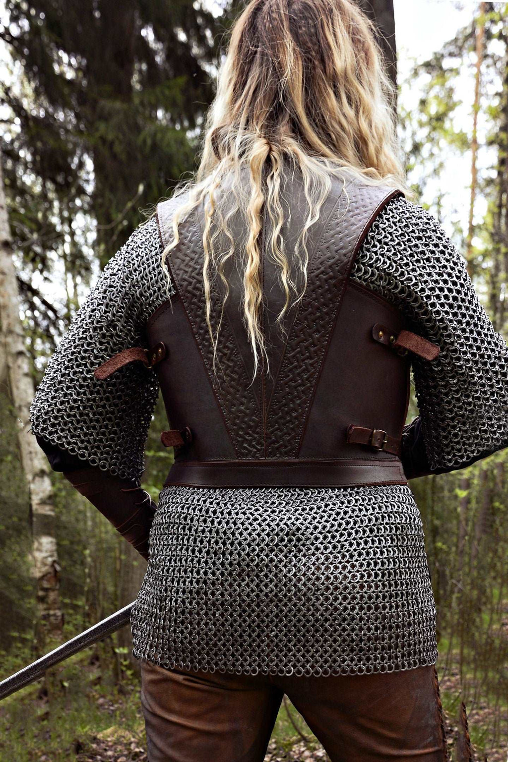 Eowyn armor set: cuirass+bracers (Lord of the Ring)