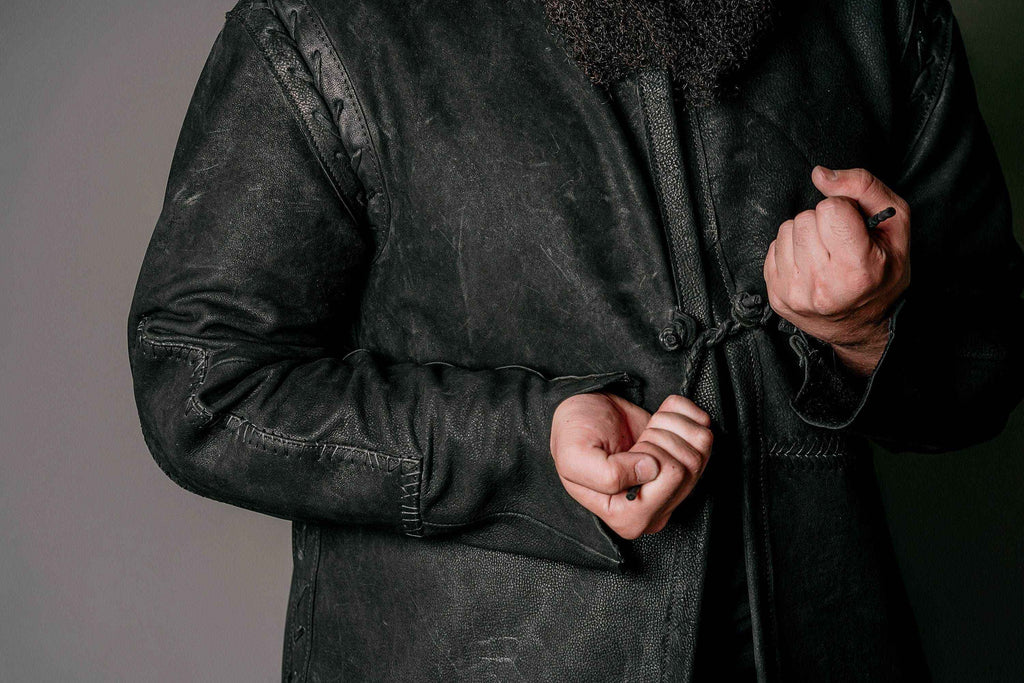 Aragorn strider black duster (Lord of the Rings)