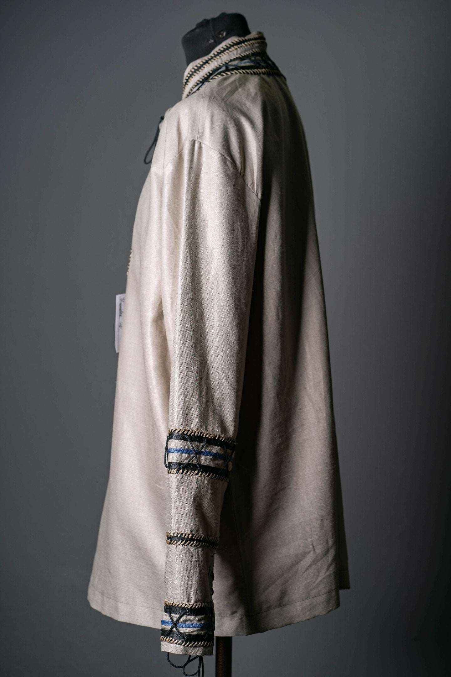 Haraldr white wool tunic (Vikings)