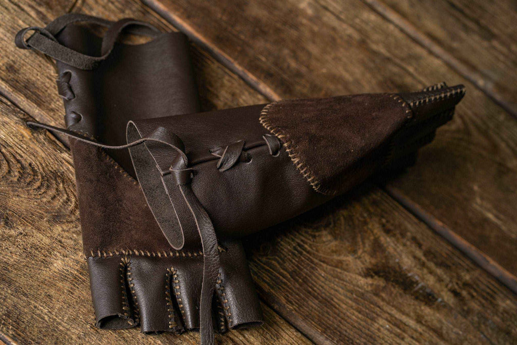 Aragorn strider leather gloves