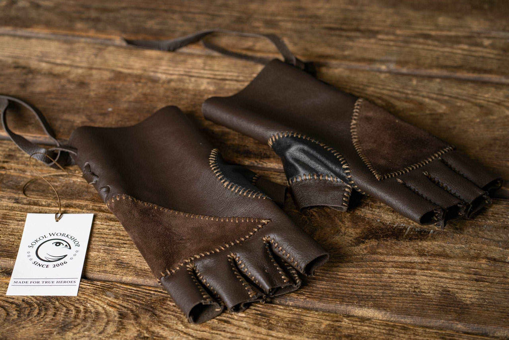 Aragorn strider leather gloves