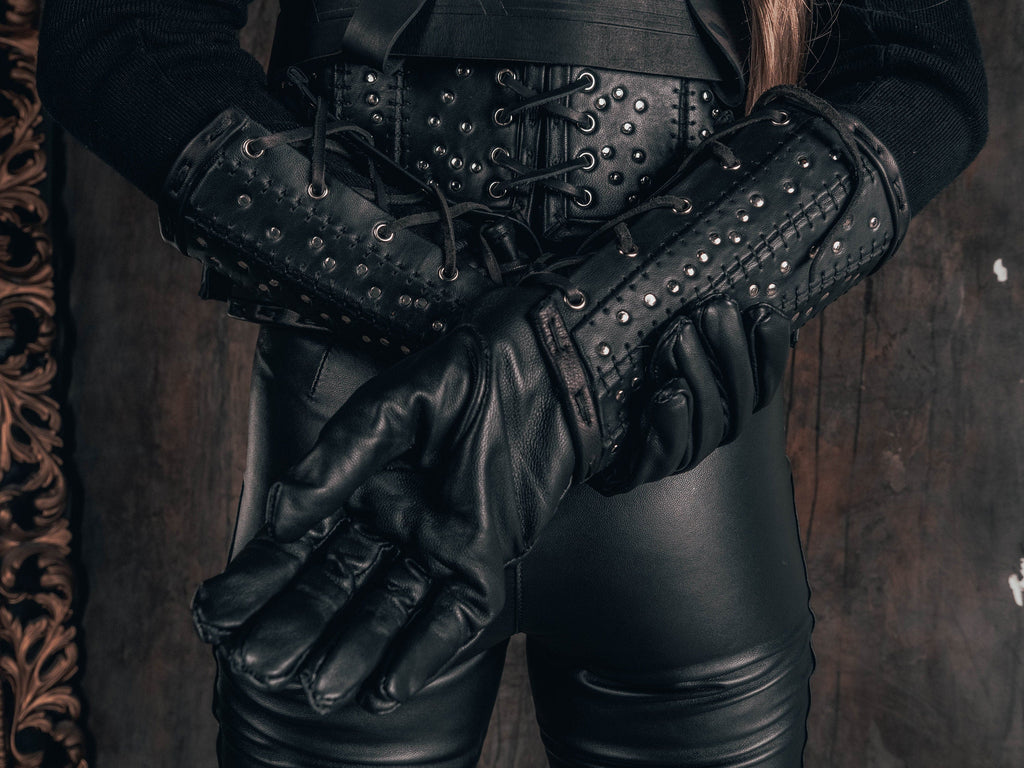 Witcher bracers