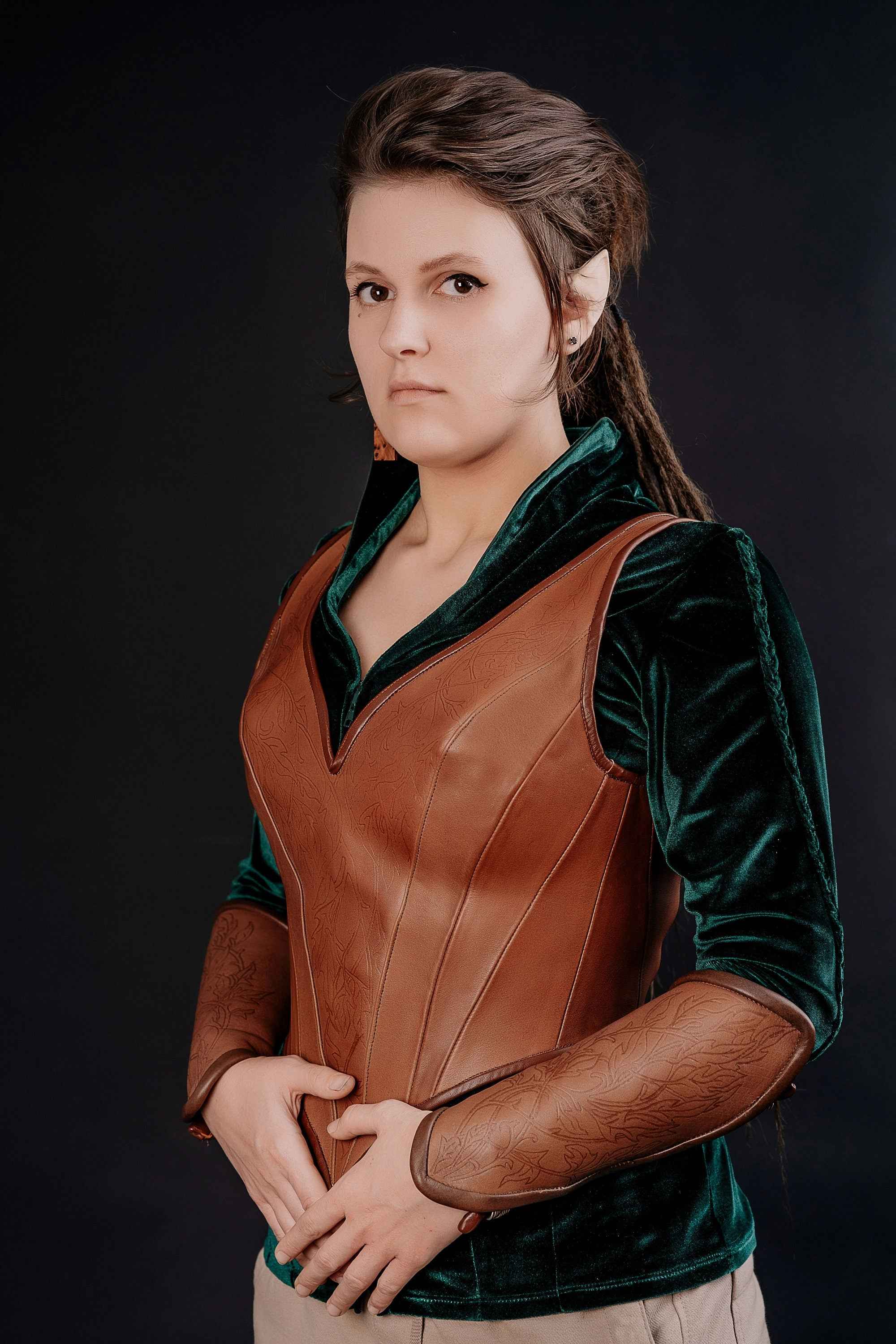 Tauriel corset; The Hobbit elven LARP leather vest;