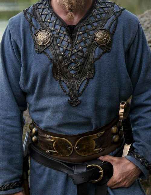 Halfdan wool tunic (Vikings)