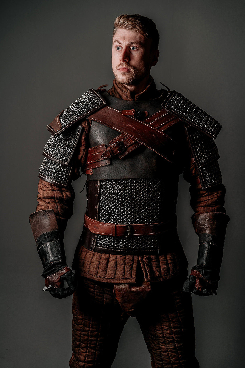 Witcher costume Kaer Mohen Gear