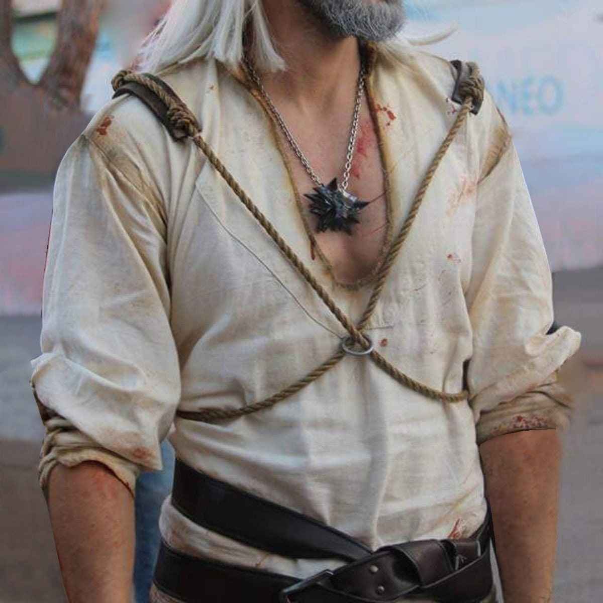 Witcher Geralt's white shirt