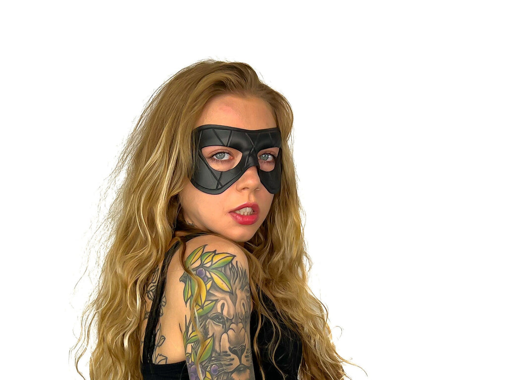 Compact Harlequin Handmade Genuine Leather Mask in Solid Black