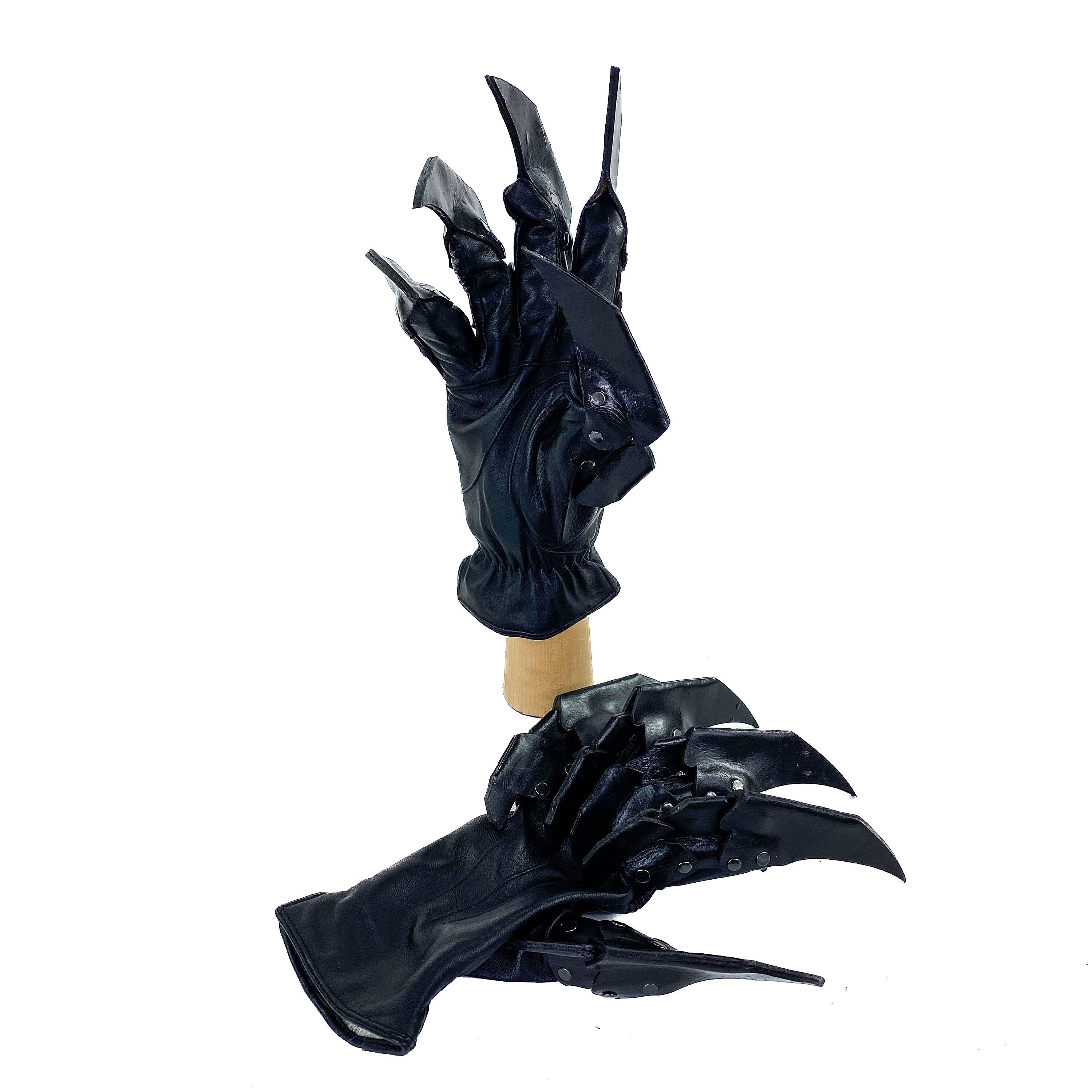 One Set of Two Handcrafted Genuine Leather Gloves with Claws in Black