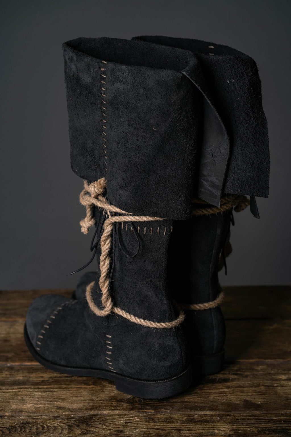 Aragorn's Black Suede Boots