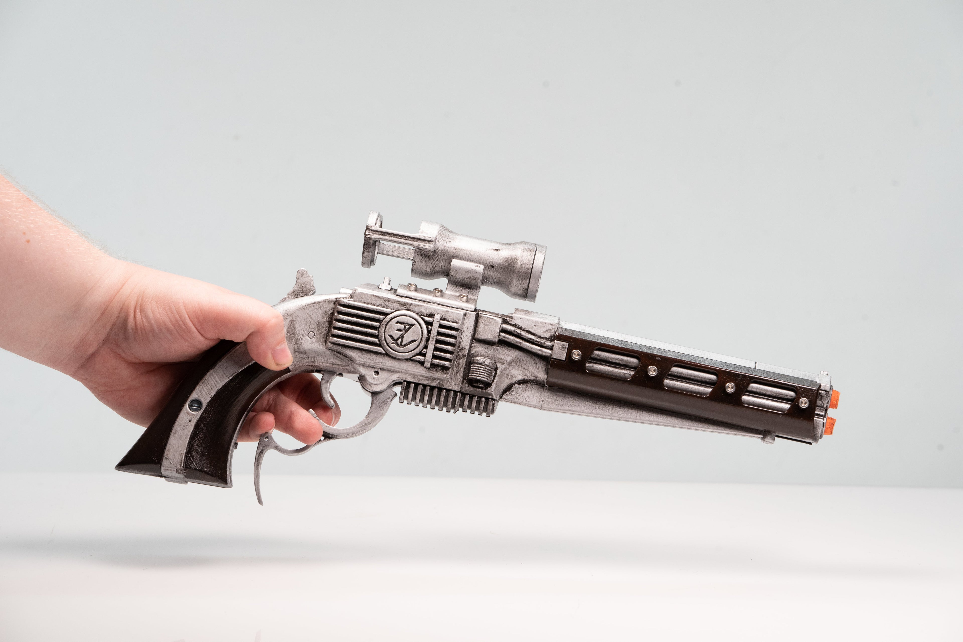 DT-27 Custom Mandalorian Blaster Prop