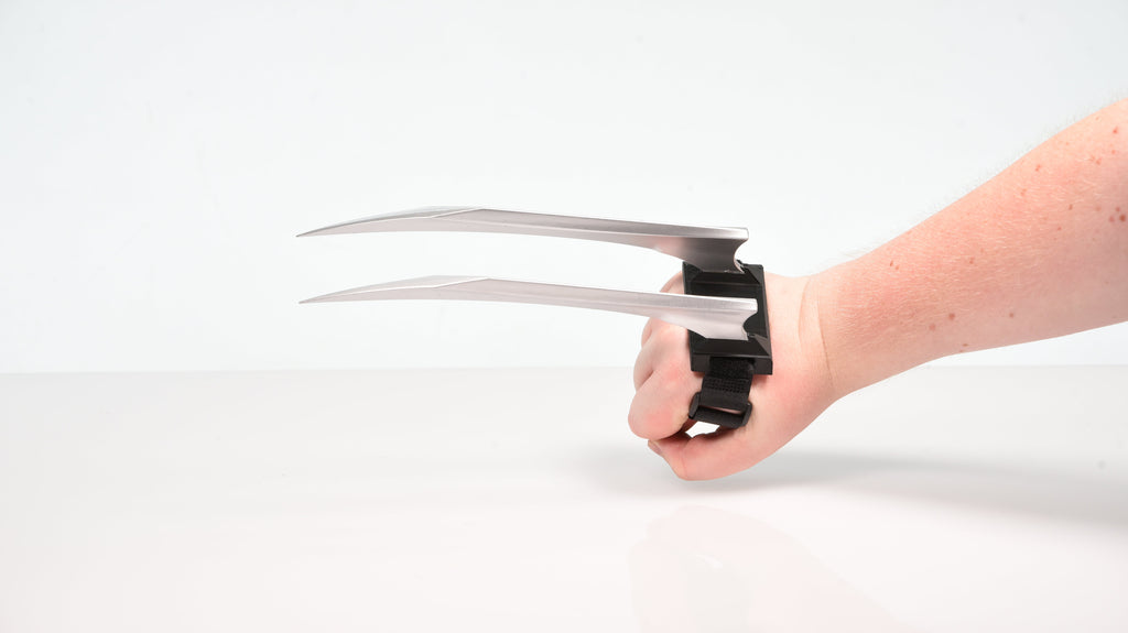 Shredder Claw Set Props